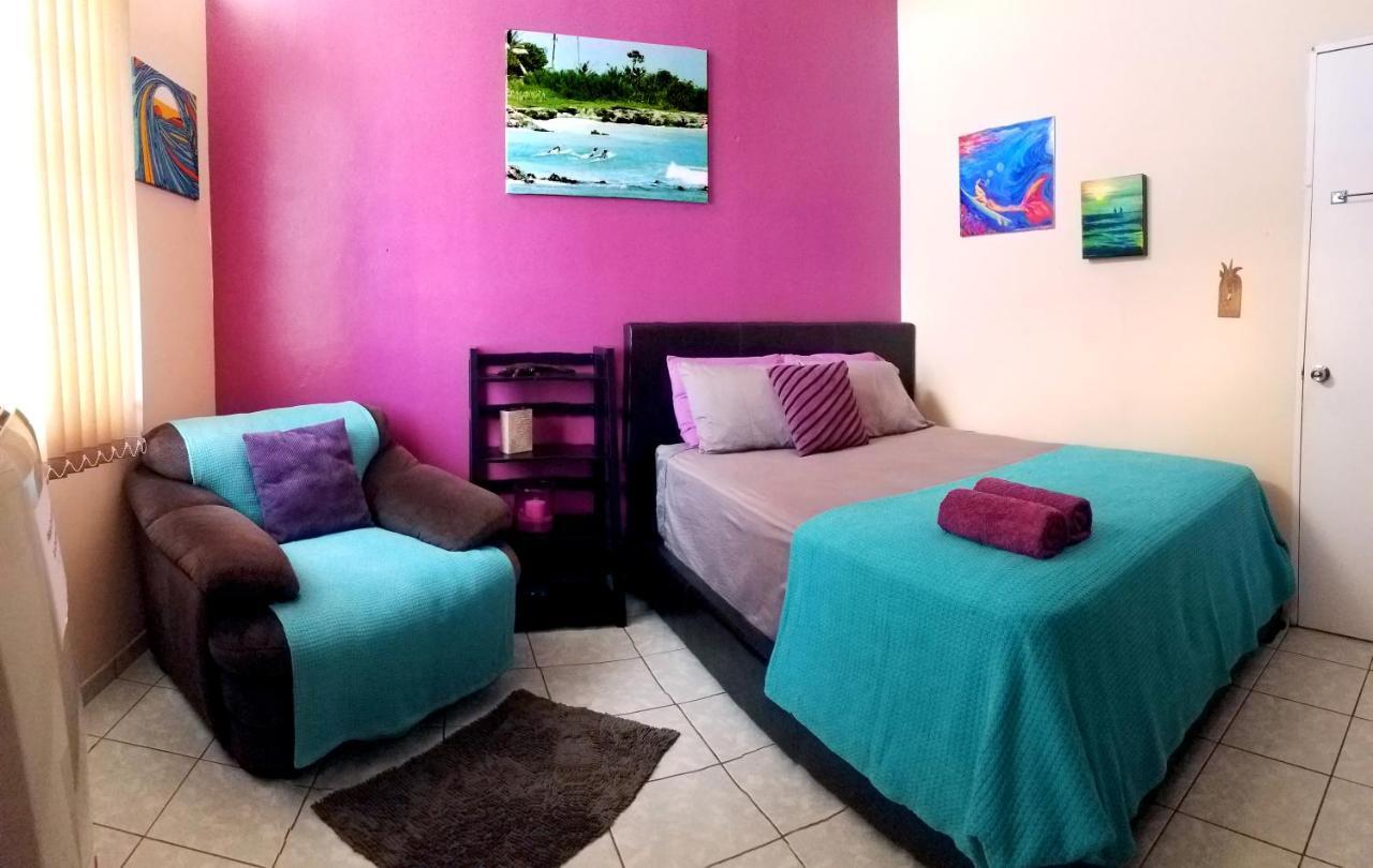 Wssm Surf House Bed & Breakfast Aguadilla Exterior photo