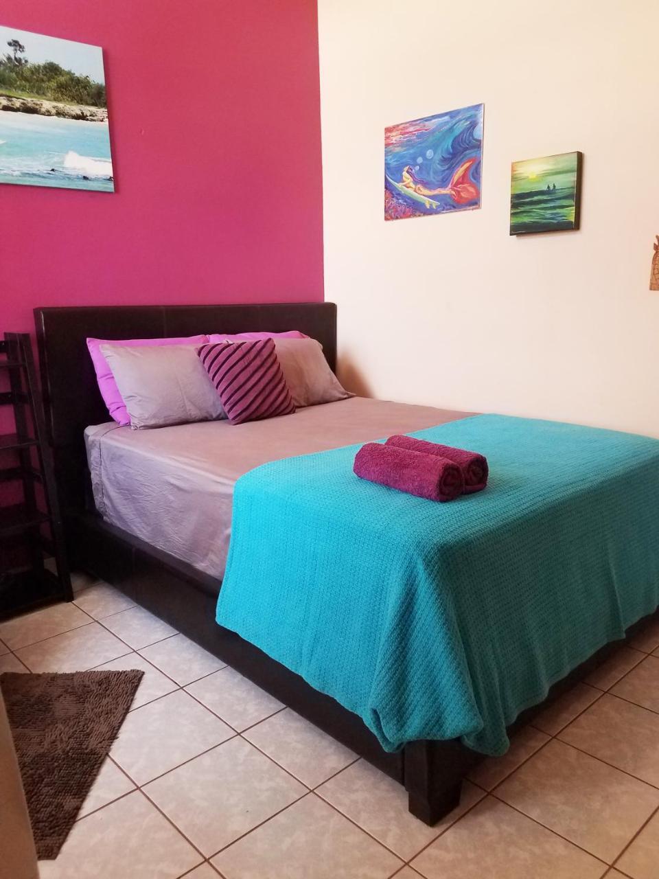 Wssm Surf House Bed & Breakfast Aguadilla Exterior photo