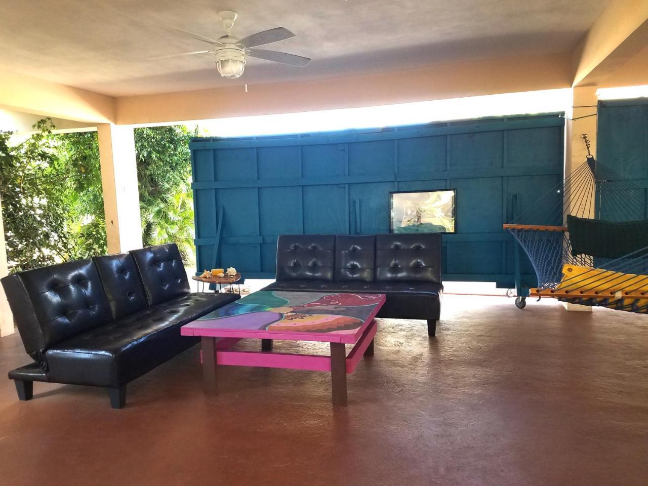 Wssm Surf House Bed & Breakfast Aguadilla Exterior photo
