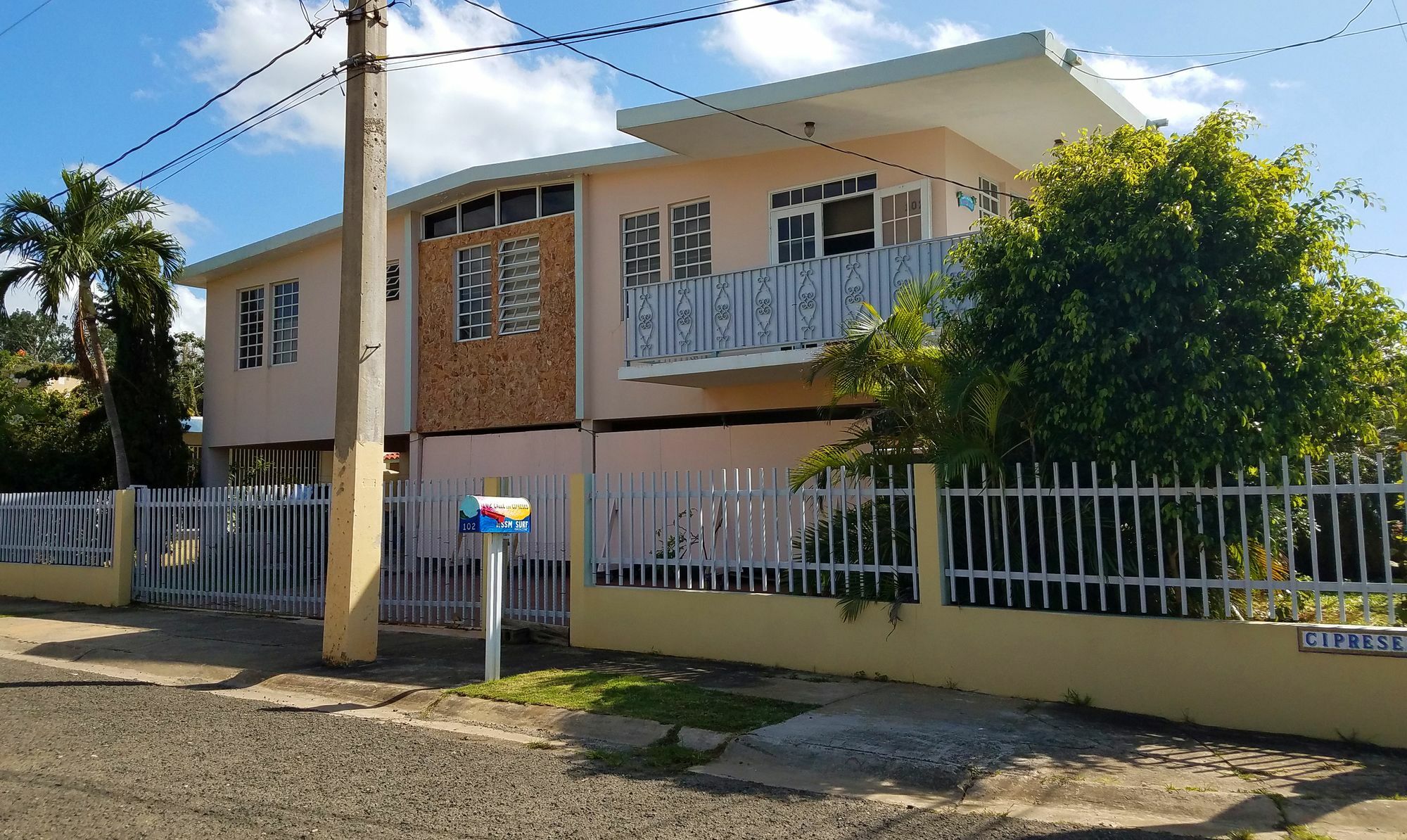 Wssm Surf House Bed & Breakfast Aguadilla Exterior photo